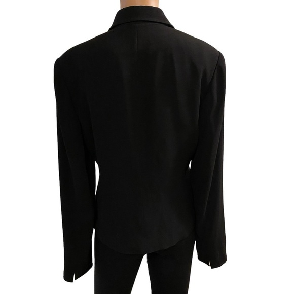 Gianni petite blazer button down black womans size 8 excellent condition - Picture 3 of 10